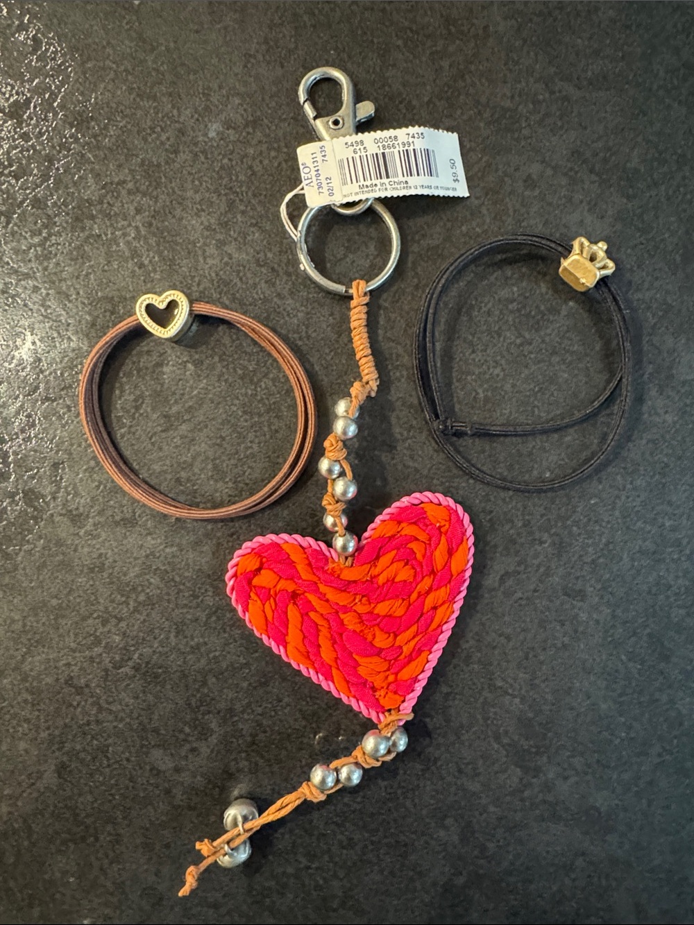 AE woven heart keychain & elastics